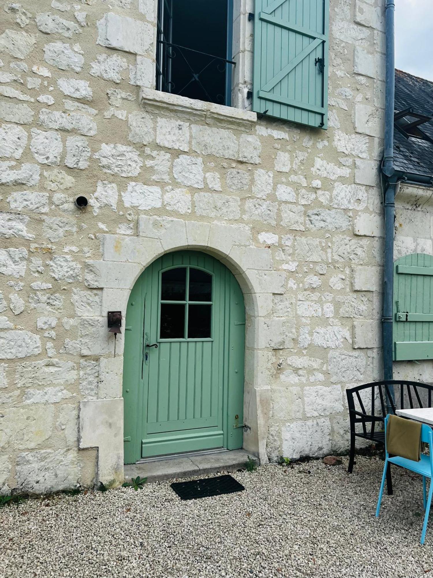 Chateau De La Thibaudiere Bois Savary - Chambre Familiale Du Roi Allonnes  Εξωτερικό φωτογραφία